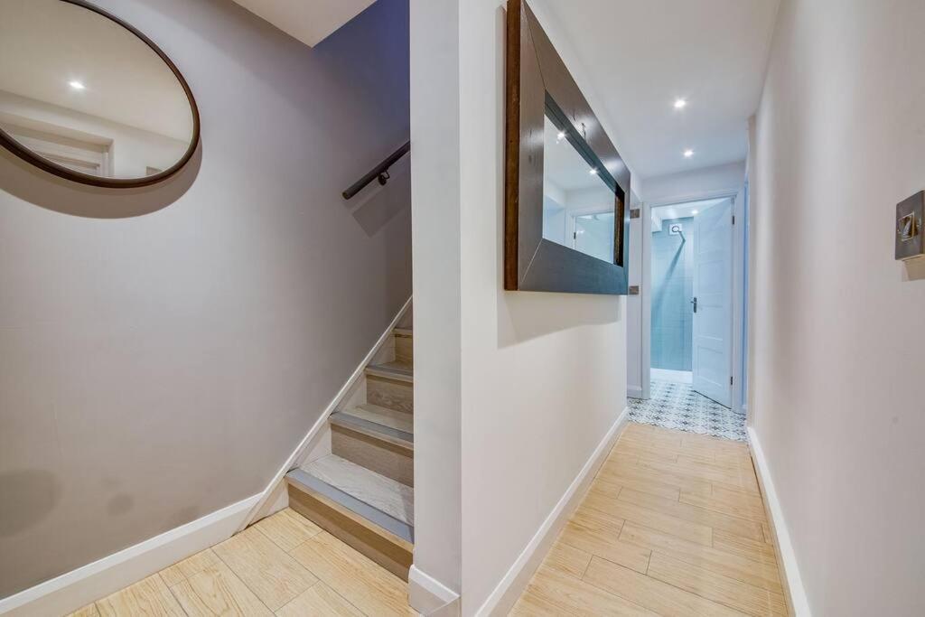 Beautiful Harborough Avenue 6 Bed House Sheffield